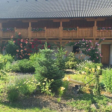 Statek 3 - Wellness & Spa Hotel Hluboká nad Vltavou Kültér fotó