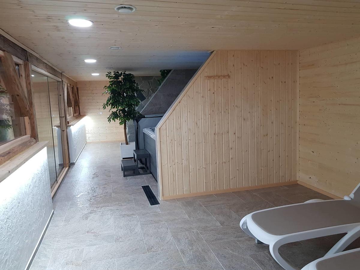 Statek 3 - Wellness & Spa Hotel Hluboká nad Vltavou Kültér fotó