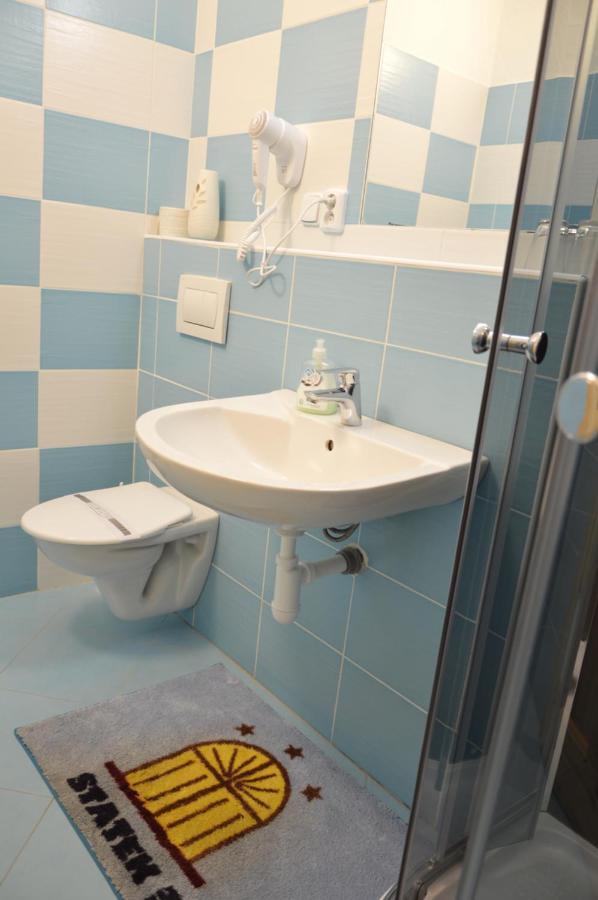 Statek 3 - Wellness & Spa Hotel Hluboká nad Vltavou Kültér fotó