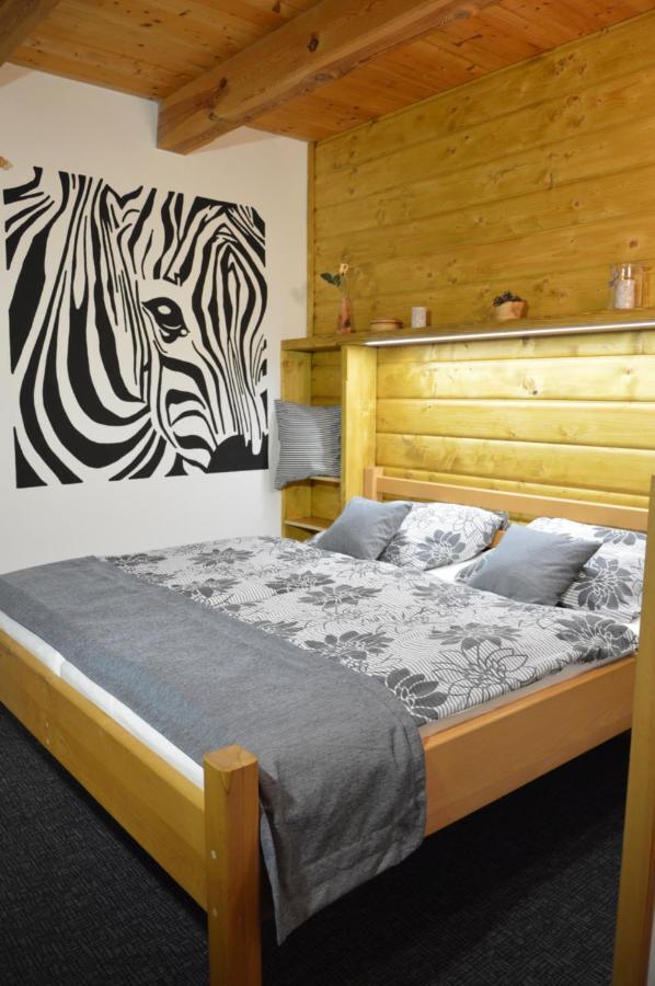 Statek 3 - Wellness & Spa Hotel Hluboká nad Vltavou Kültér fotó