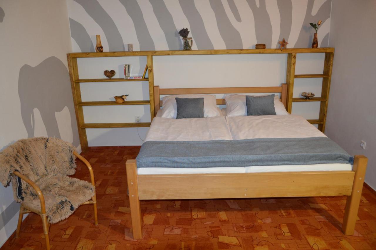 Statek 3 - Wellness & Spa Hotel Hluboká nad Vltavou Kültér fotó