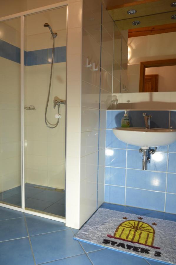 Statek 3 - Wellness & Spa Hotel Hluboká nad Vltavou Kültér fotó