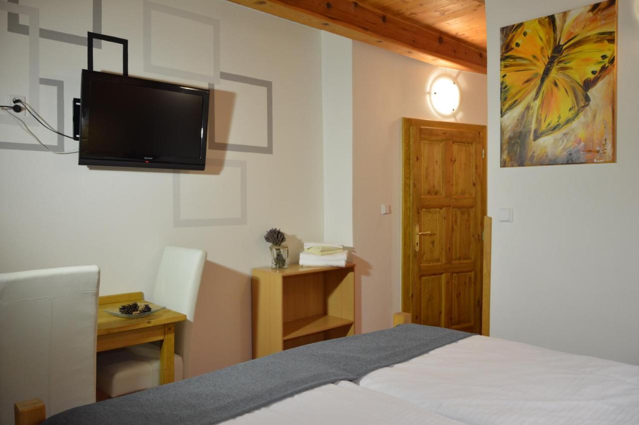 Statek 3 - Wellness & Spa Hotel Hluboká nad Vltavou Kültér fotó